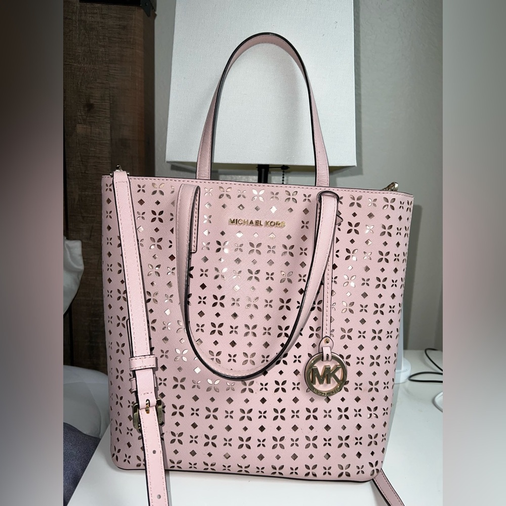 Beautiful MK purse